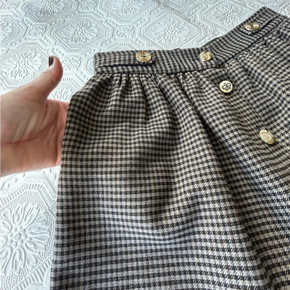 River Island Houndstooth Mini Skirt Sz 10 EUC - Picture 10 of 16